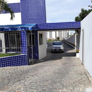 Salvador: Vendo grande oportunidade de morar em frente ao mar da Bahia 1