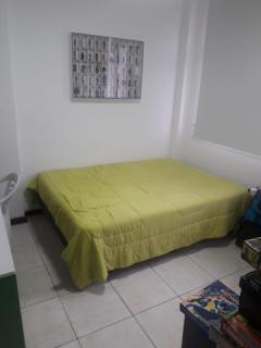 Rio de Janeiro: Oportunidade ! Vila Valqueire ! Sala e 02 dormitórios , garagem ! 4