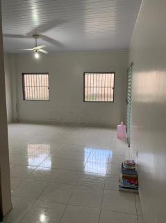 Nanuque: Alugou ou Vendo Casa 4