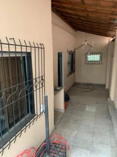 Nanuque: Alugou ou Vendo Casa 5
