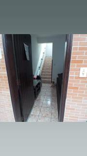 S&atilde;o Vicente: sobrado 2 dorm.2wc entrar e morar 1