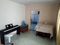 Sorocaba: Casa ampla com quintal e jardim 204m.