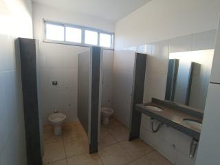 Senador Canedo: Aluga-se área comercial no centro de Senador Canedo.* 5