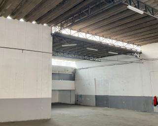 São Paulo: Galpão Galpão/Depósito/Armazém para Alugar 710 m2 8