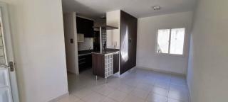 Valparaíso de Goiás: EXCELENTE CASA DE 02 QTOS SENDO UM SUÍTE A PRONTA ENTREGA 2
