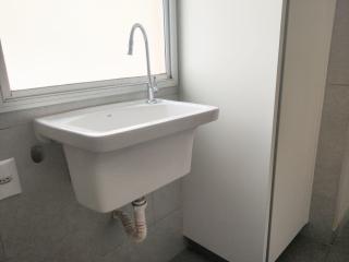 Goi&acirc;nia: Apartamento 2/4 no setor Aeroporto 7