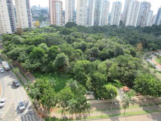 Goiânia: 1 por andar Pq. Flamboyant 5