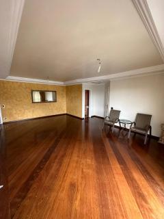 São Paulo: Apartamento à venda na Vila Suzana, 176m², 3 quartos, 3 suites, 3 vagas 1