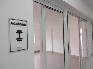 Maring&aacute;: Apartamentos com 2 quartos somente a uma quadra da UEM para venda direto com o propriet&aacute;rio 3