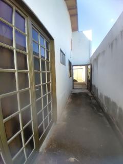 S&atilde;o Jos&eacute; do Rio Preto: Residencial Santa Regina - Casa de 2 dormit&oacute;rios, sendo 1 su&iacute;te, 2 banheiros, cozinha/copa, sala, garagem. 118,95m&sup2; de constru&ccedil;&atilde;o e 200m&sup2; de terreno 4