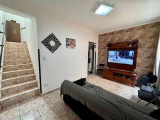 São Vicente: sobrado 2 dorm 2 wc Vila Valença / Jardim independência 1