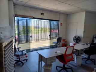 S&atilde;o Jos&eacute; dos Campos: Galp&atilde;o Industrial em S. Jos&eacute; dos Campos-S&atilde;o Paulo de 570M&sup2;- Atual Ind&uacute;stria de Mesas e cadeiras. 3