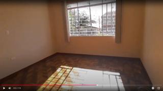 Curitiba: Casa Baixa Residencial - Comercial. muito  bem localizada com 4 quartos 4