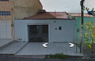 Fortaleza: Casa A Venda (fechada a algum temo) 1