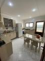 S&atilde;o Vicente: Sobrado com 3 quartos na Vila Valen&ccedil;a